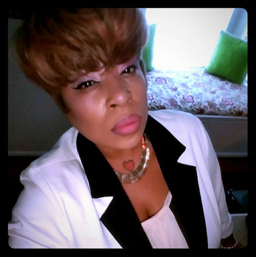 Meet your Posher, Talaishia